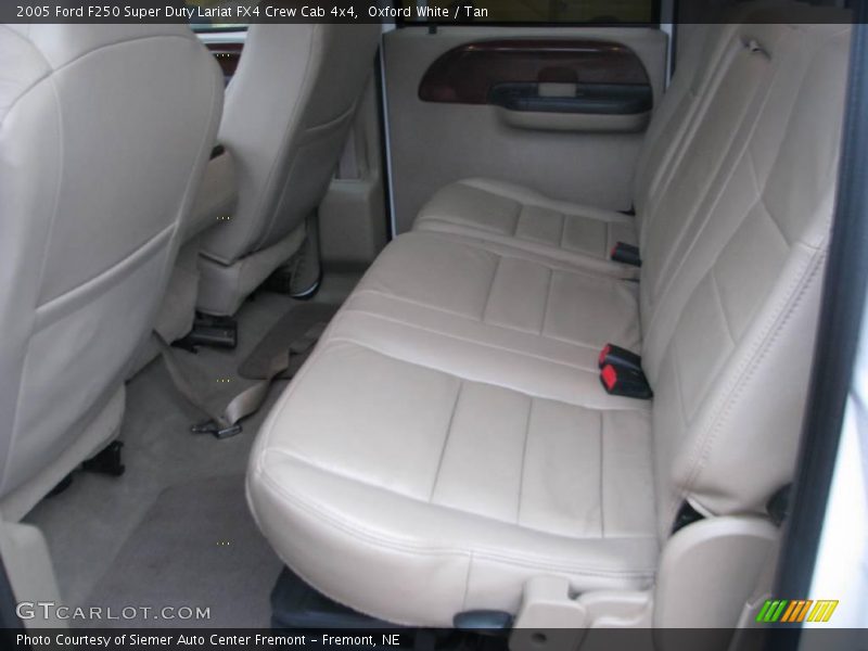 Oxford White / Tan 2005 Ford F250 Super Duty Lariat FX4 Crew Cab 4x4