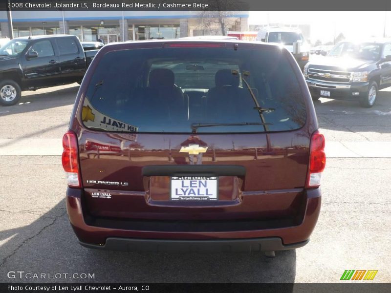Bordeaux Red Metallic / Cashmere Beige 2008 Chevrolet Uplander LS