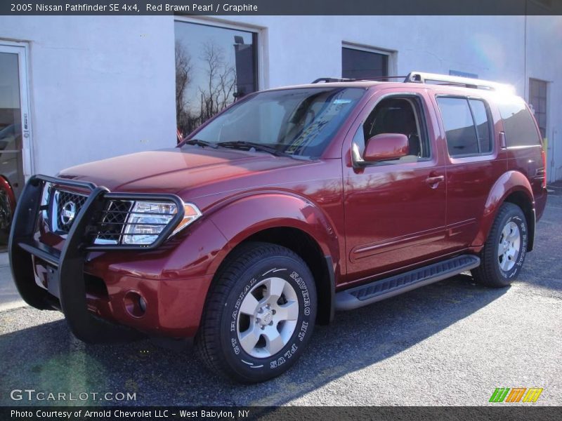 Red Brawn Pearl / Graphite 2005 Nissan Pathfinder SE 4x4