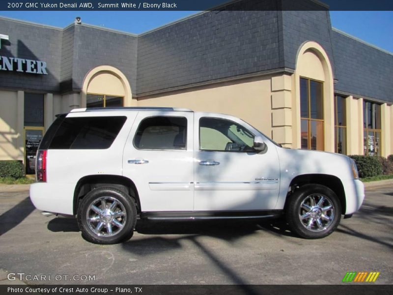 Summit White / Ebony Black 2007 GMC Yukon Denali AWD