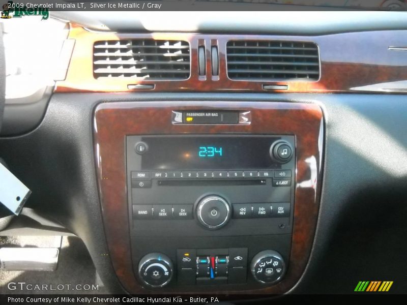 Silver Ice Metallic / Gray 2009 Chevrolet Impala LT