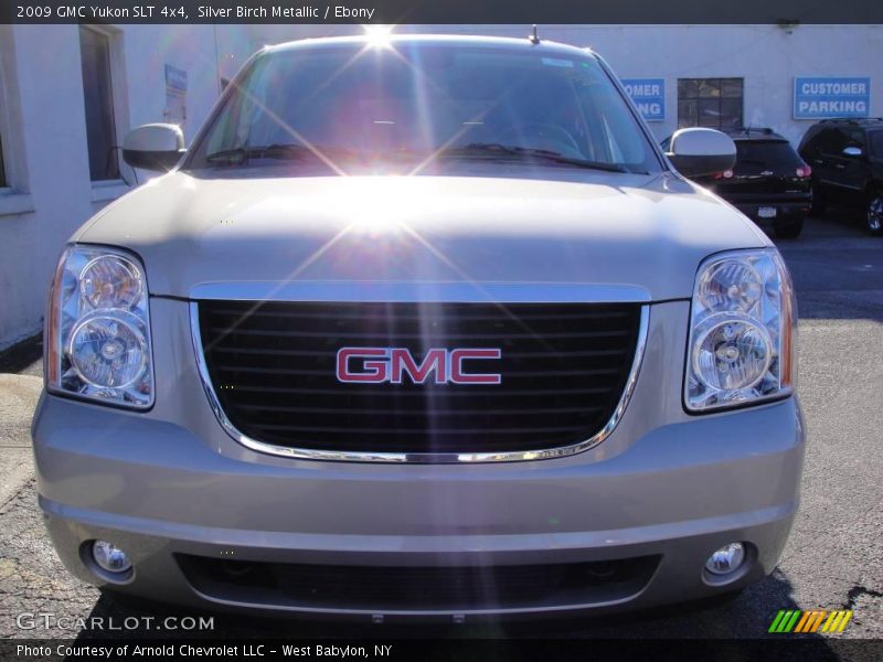 Silver Birch Metallic / Ebony 2009 GMC Yukon SLT 4x4