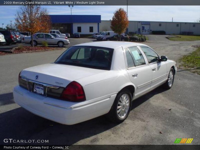 Vibrant White / Medium Light Stone 2009 Mercury Grand Marquis LS