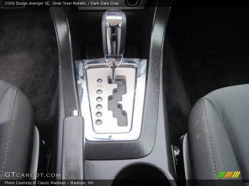 Silver Steel Metallic / Dark Slate Gray 2009 Dodge Avenger SE