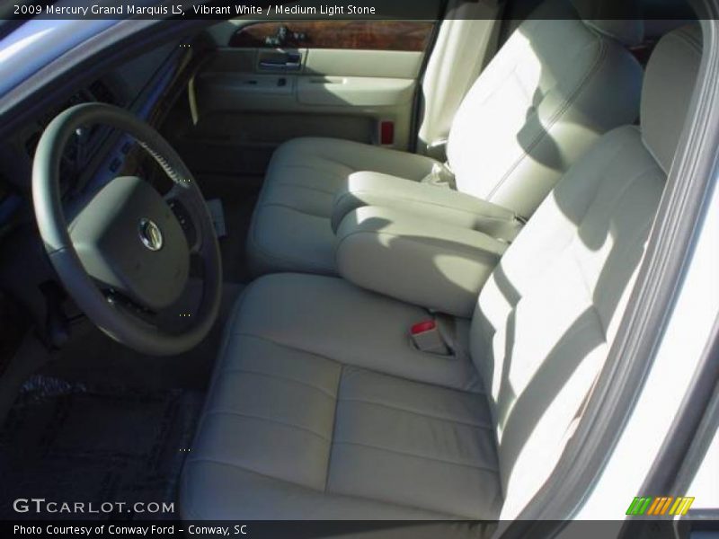 Vibrant White / Medium Light Stone 2009 Mercury Grand Marquis LS