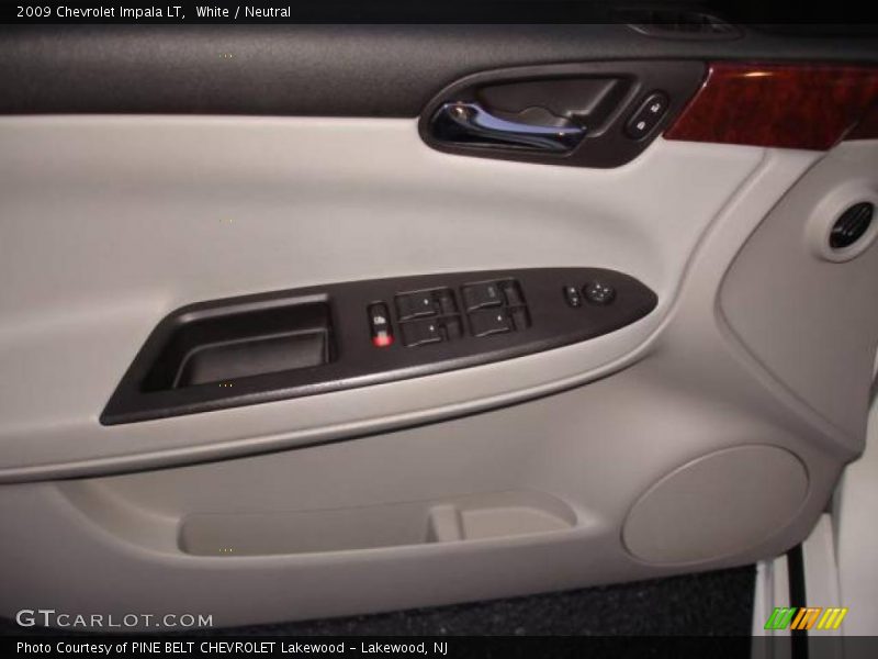 White / Neutral 2009 Chevrolet Impala LT