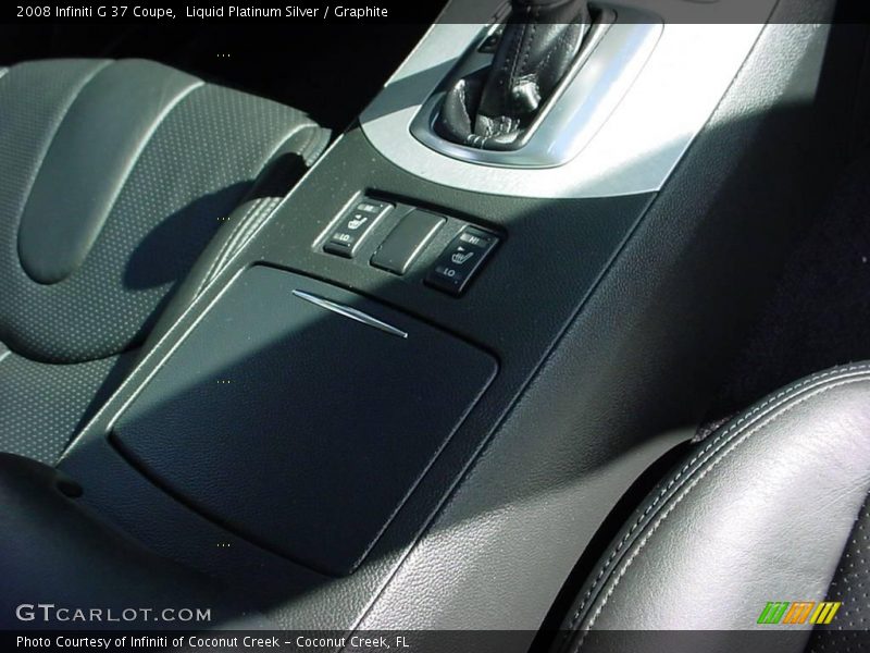 Liquid Platinum Silver / Graphite 2008 Infiniti G 37 Coupe