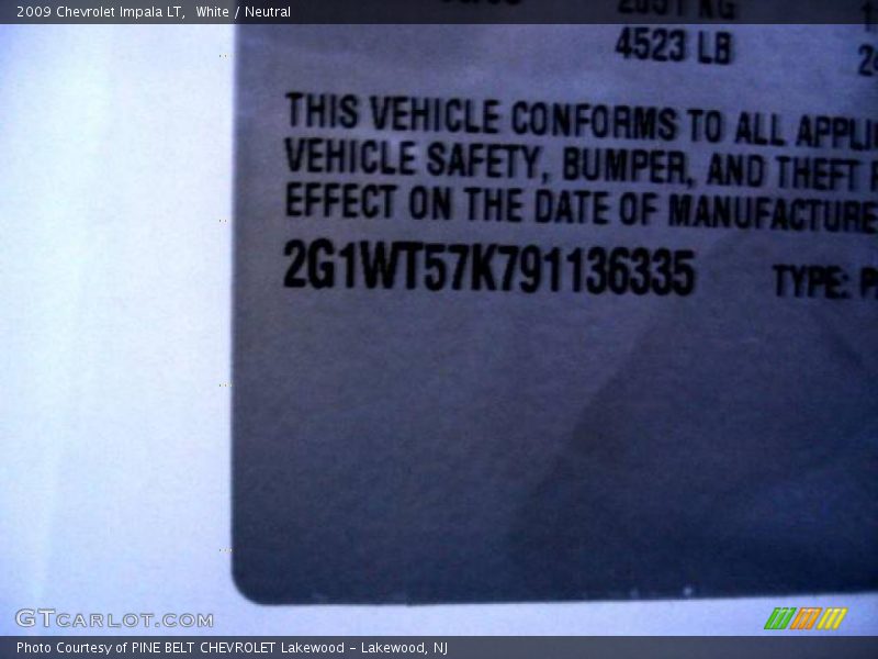 White / Neutral 2009 Chevrolet Impala LT