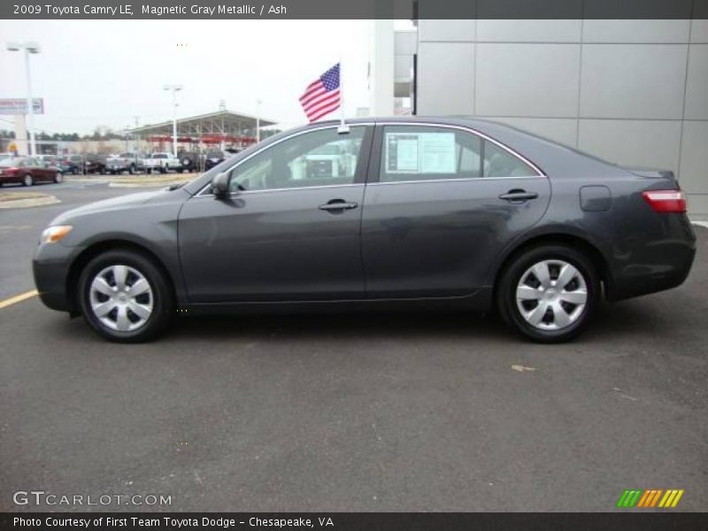 Magnetic Gray Metallic / Ash 2009 Toyota Camry LE