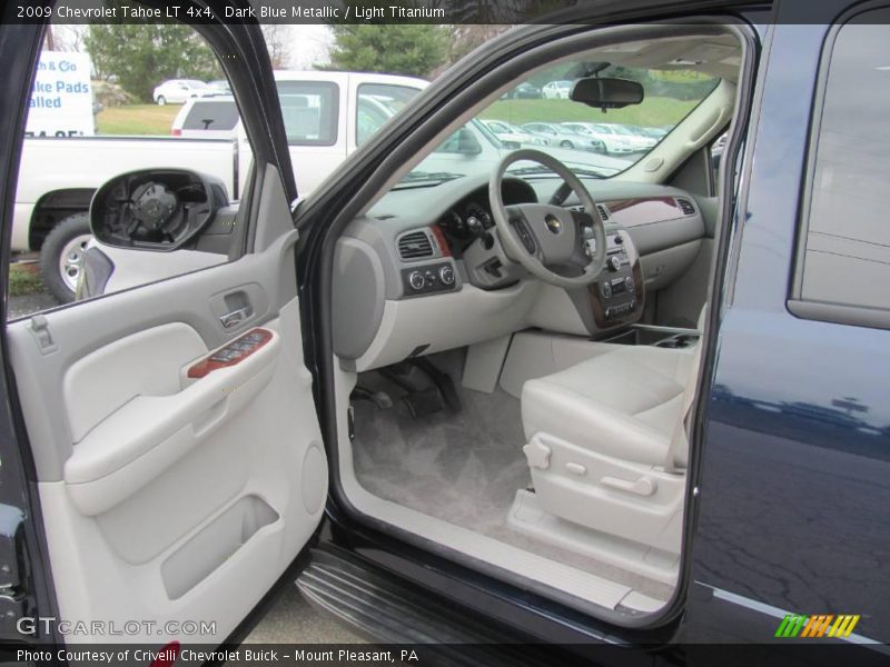 Dark Blue Metallic / Light Titanium 2009 Chevrolet Tahoe LT 4x4