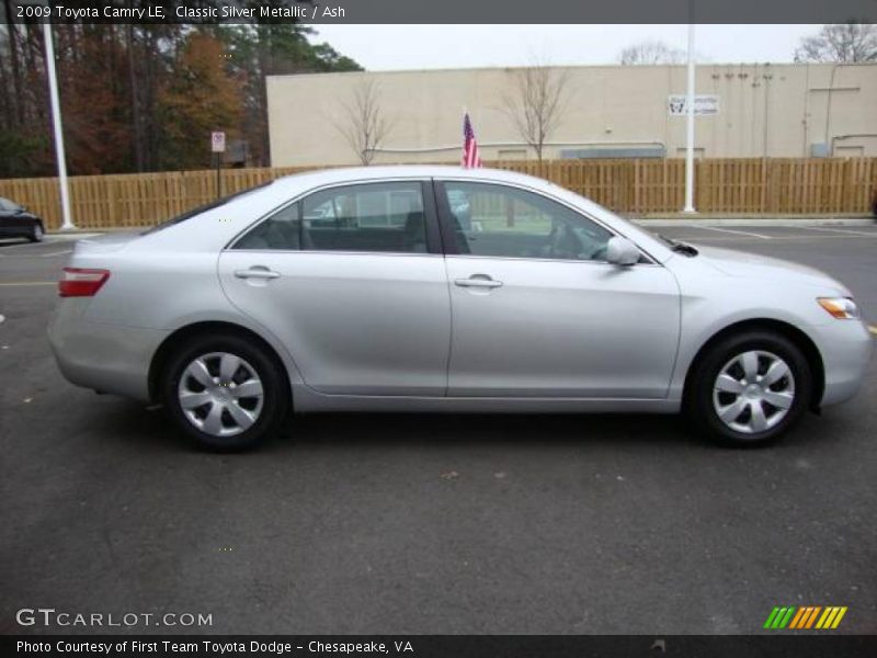 Classic Silver Metallic / Ash 2009 Toyota Camry LE