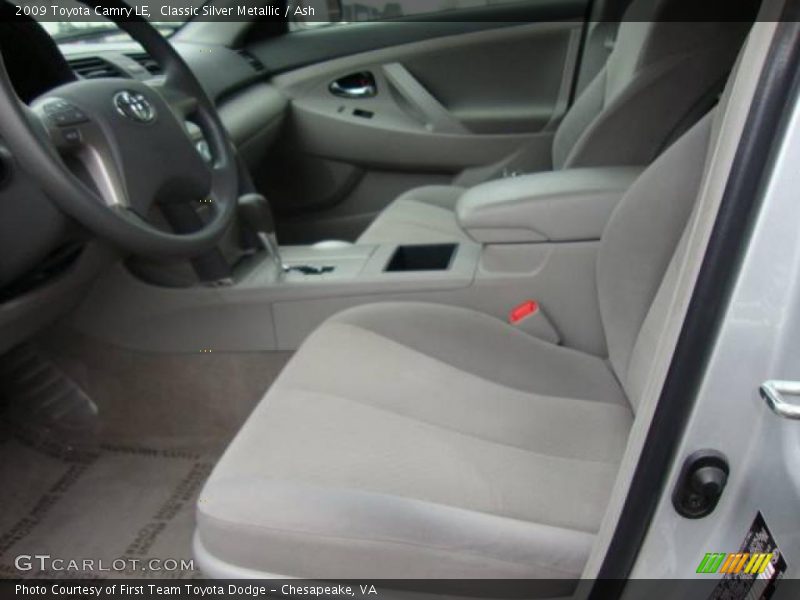 Classic Silver Metallic / Ash 2009 Toyota Camry LE