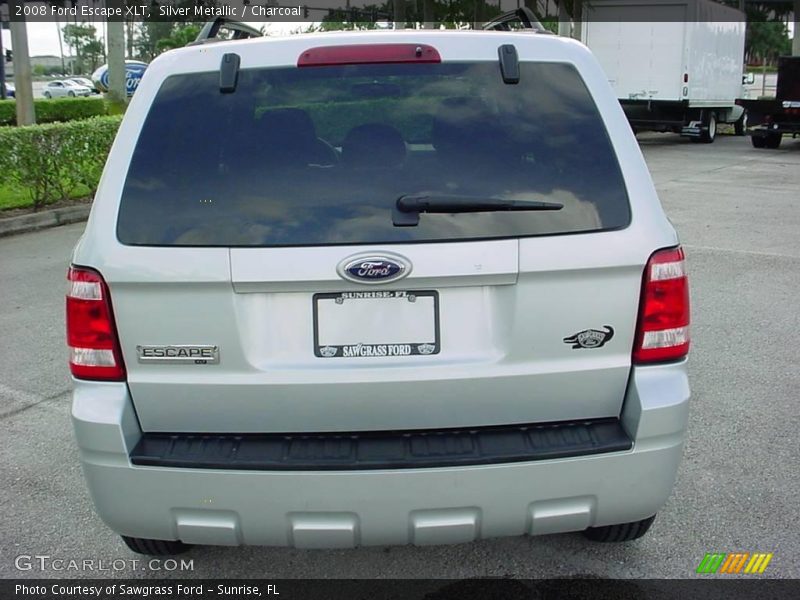 Silver Metallic / Charcoal 2008 Ford Escape XLT