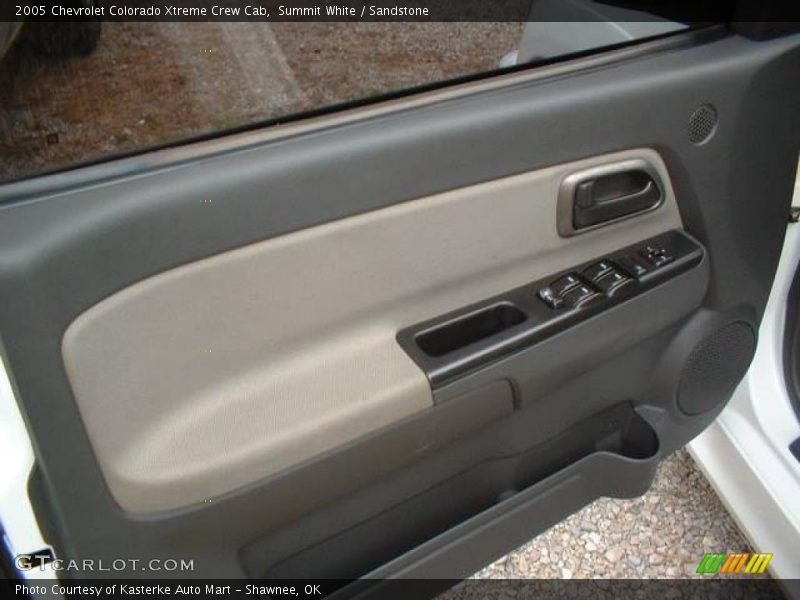 Summit White / Sandstone 2005 Chevrolet Colorado Xtreme Crew Cab