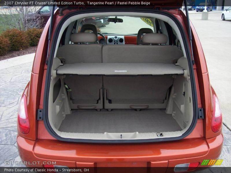 Tangerine Pearl / Pastel Pebble Beige 2007 Chrysler PT Cruiser Limited Edition Turbo