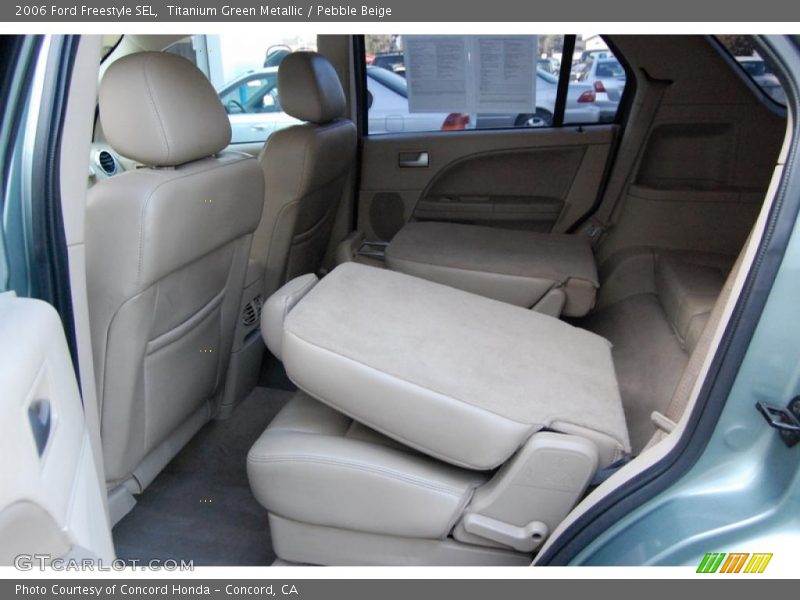 Titanium Green Metallic / Pebble Beige 2006 Ford Freestyle SEL