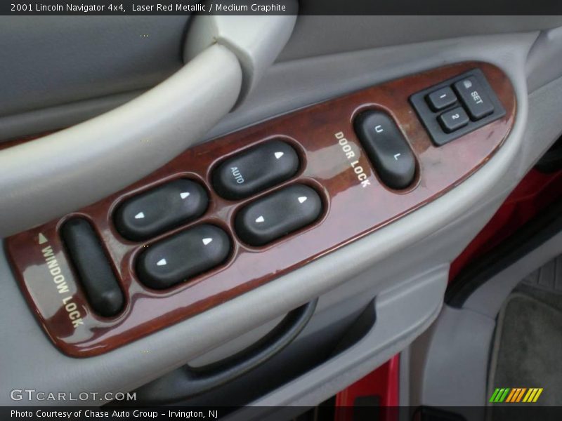Laser Red Metallic / Medium Graphite 2001 Lincoln Navigator 4x4
