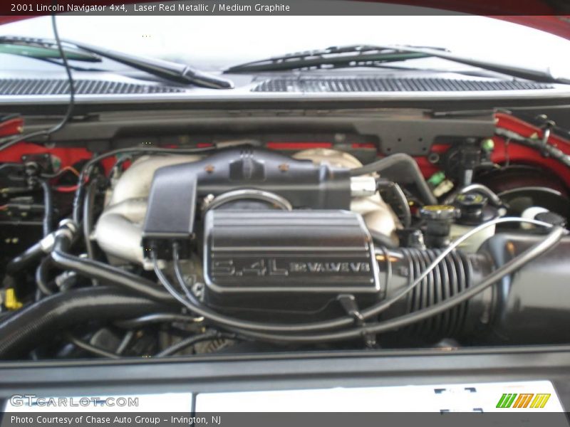 Laser Red Metallic / Medium Graphite 2001 Lincoln Navigator 4x4
