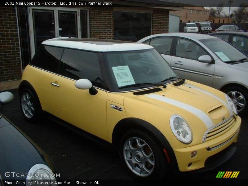 Liquid Yellow / Panther Black 2002 Mini Cooper S Hardtop