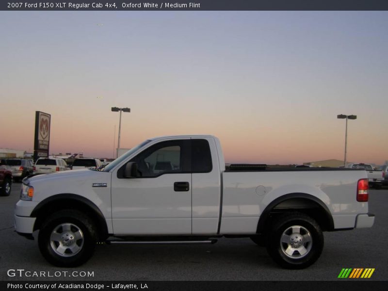 Oxford White / Medium Flint 2007 Ford F150 XLT Regular Cab 4x4
