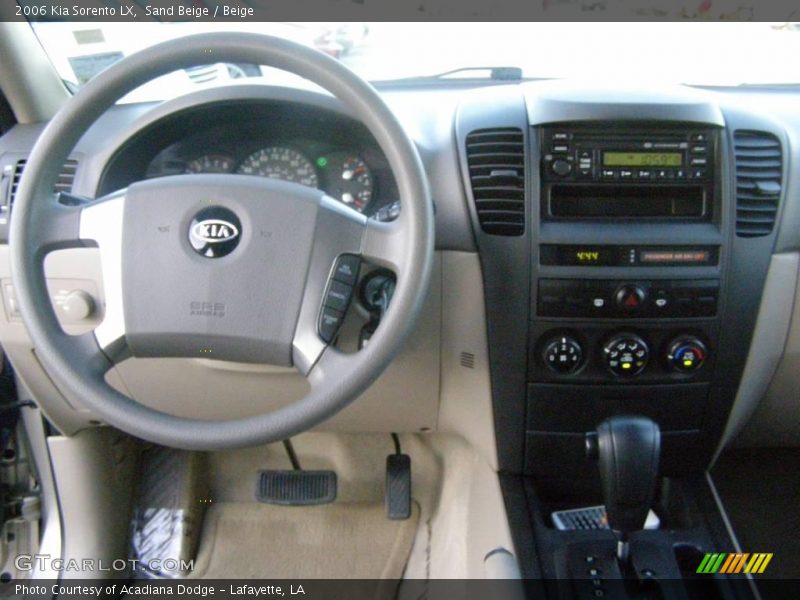Sand Beige / Beige 2006 Kia Sorento LX
