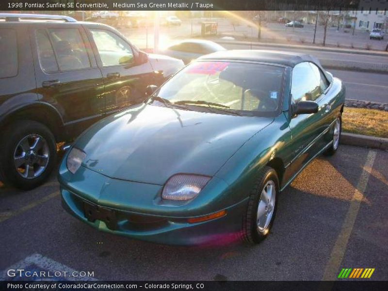 Medium Sea Green Metallic / Taupe 1998 Pontiac Sunfire SE Convertible