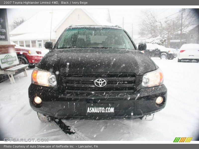 Black / Ivory Beige 2007 Toyota Highlander Limited 4WD