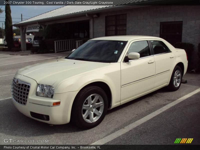 Cool Vanilla / Dark Slate Gray/Light Graystone 2007 Chrysler 300 Touring