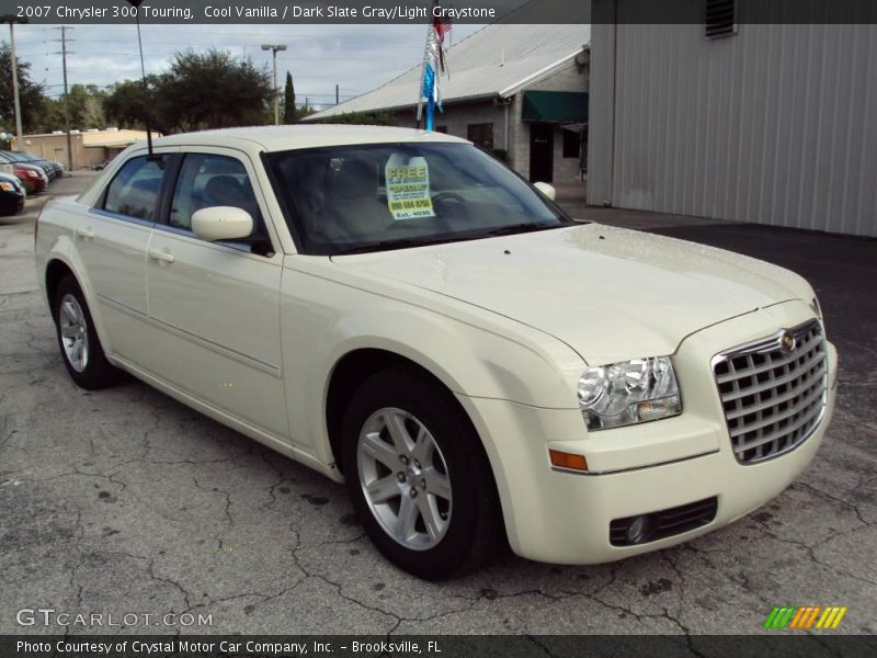 Cool Vanilla / Dark Slate Gray/Light Graystone 2007 Chrysler 300 Touring