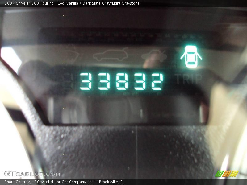 Cool Vanilla / Dark Slate Gray/Light Graystone 2007 Chrysler 300 Touring