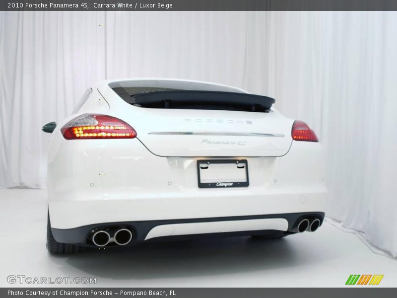 Carrara White / Luxor Beige 2010 Porsche Panamera 4S