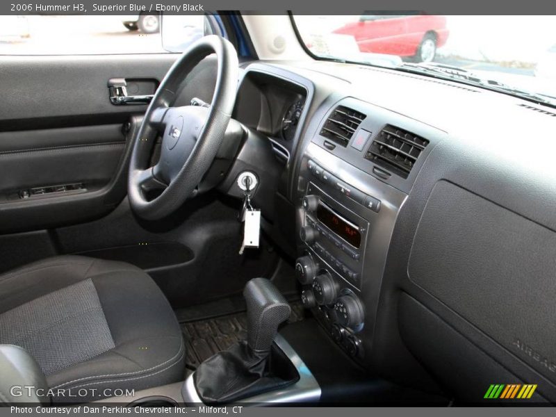 Superior Blue / Ebony Black 2006 Hummer H3