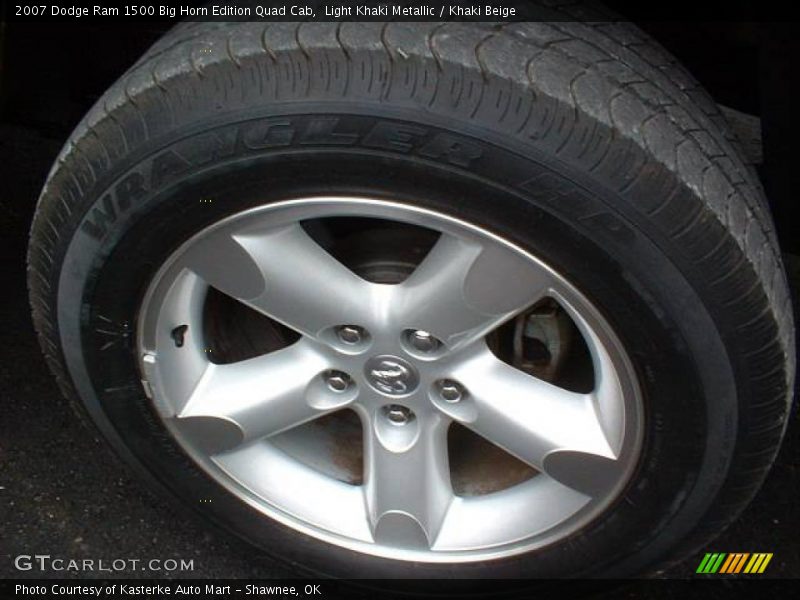 Light Khaki Metallic / Khaki Beige 2007 Dodge Ram 1500 Big Horn Edition Quad Cab