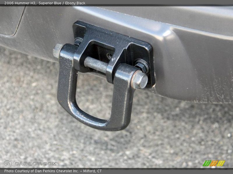 Superior Blue / Ebony Black 2006 Hummer H3