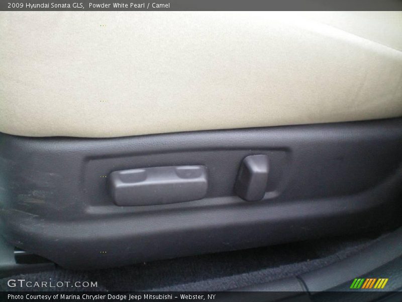 Powder White Pearl / Camel 2009 Hyundai Sonata GLS