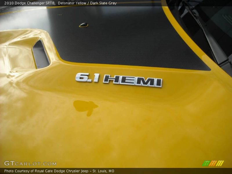 Detonator Yellow / Dark Slate Gray 2010 Dodge Challenger SRT8