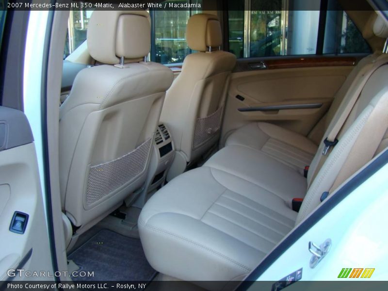 Alabaster White / Macadamia 2007 Mercedes-Benz ML 350 4Matic