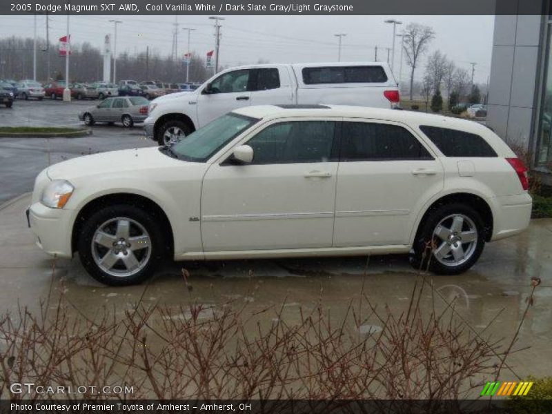 Cool Vanilla White / Dark Slate Gray/Light Graystone 2005 Dodge Magnum SXT AWD