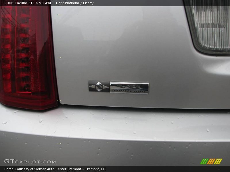 Light Platinum / Ebony 2006 Cadillac STS 4 V8 AWD