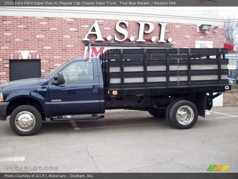 True Blue Metallic / Medium Flint 2003 Ford F450 Super Duty XL Regular Cab Chassis Stake Truck
