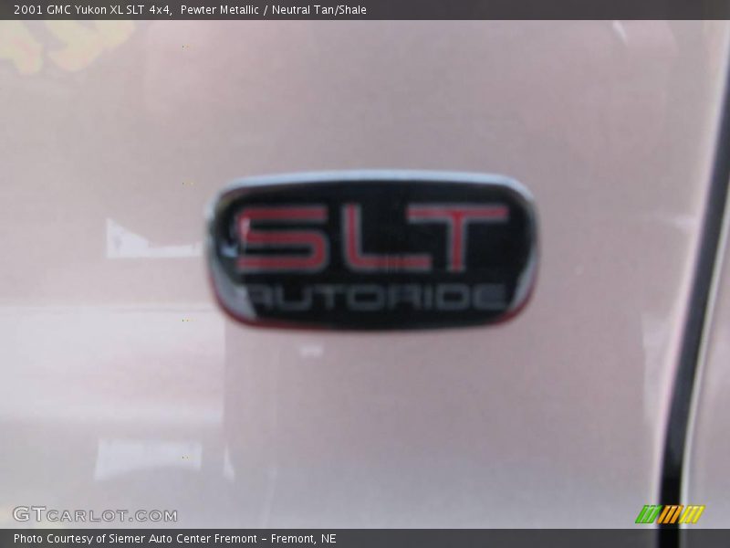 Pewter Metallic / Neutral Tan/Shale 2001 GMC Yukon XL SLT 4x4