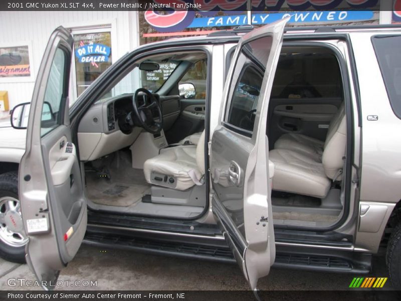 Pewter Metallic / Neutral Tan/Shale 2001 GMC Yukon XL SLT 4x4