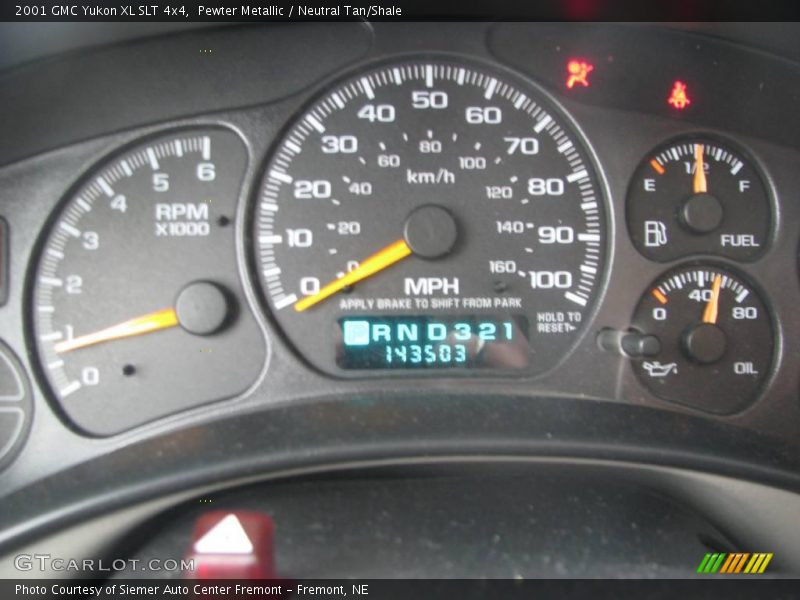 Pewter Metallic / Neutral Tan/Shale 2001 GMC Yukon XL SLT 4x4