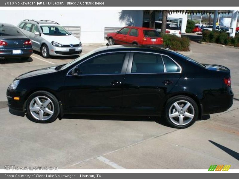 Black / Cornsilk Beige 2010 Volkswagen Jetta TDI Sedan