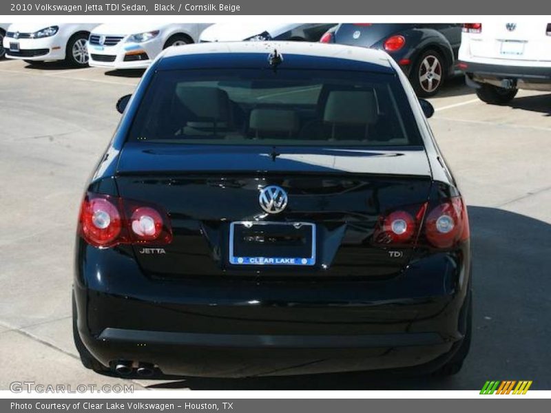 Black / Cornsilk Beige 2010 Volkswagen Jetta TDI Sedan