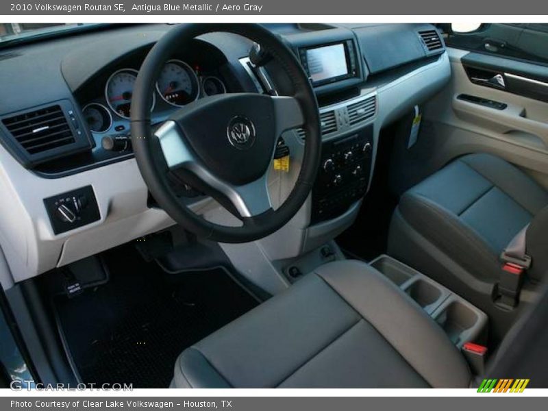Antigua Blue Metallic / Aero Gray 2010 Volkswagen Routan SE