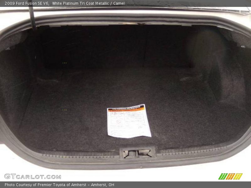 White Platinum Tri Coat Metallic / Camel 2009 Ford Fusion SE V6