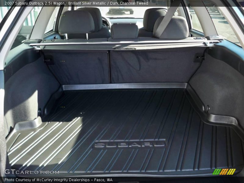 Brilliant Silver Metallic / Dark Charcoal Tweed 2007 Subaru Outback 2.5i Wagon