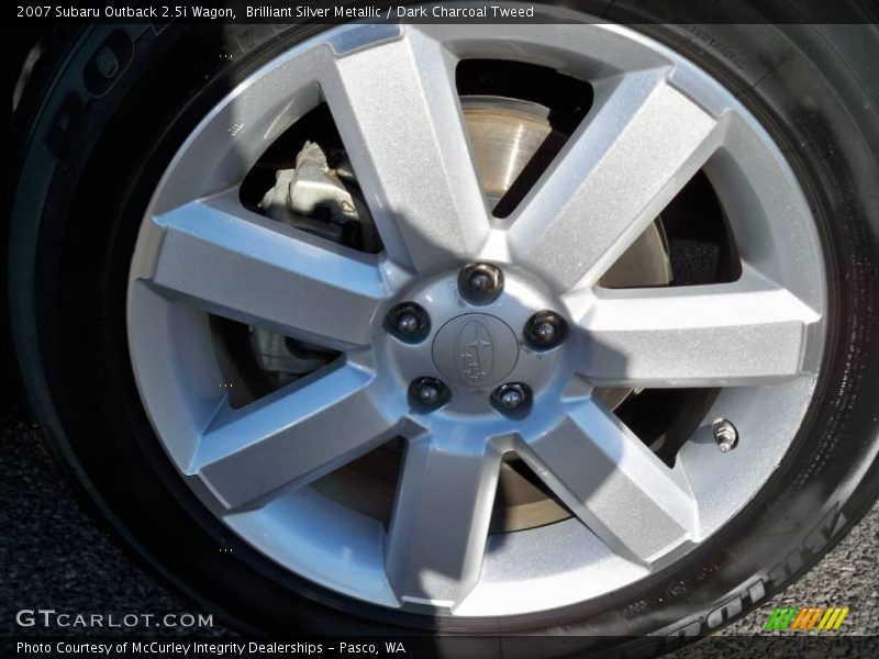 Brilliant Silver Metallic / Dark Charcoal Tweed 2007 Subaru Outback 2.5i Wagon