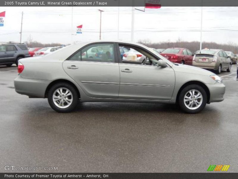 Mineral Green Opalescent / Taupe 2005 Toyota Camry LE